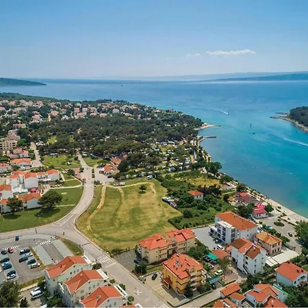 Lovely Apartment In Punat With Swimming Pool * Punat