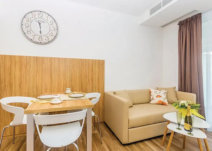 Apartment 1 Bedroom Gorgeous In Punat
